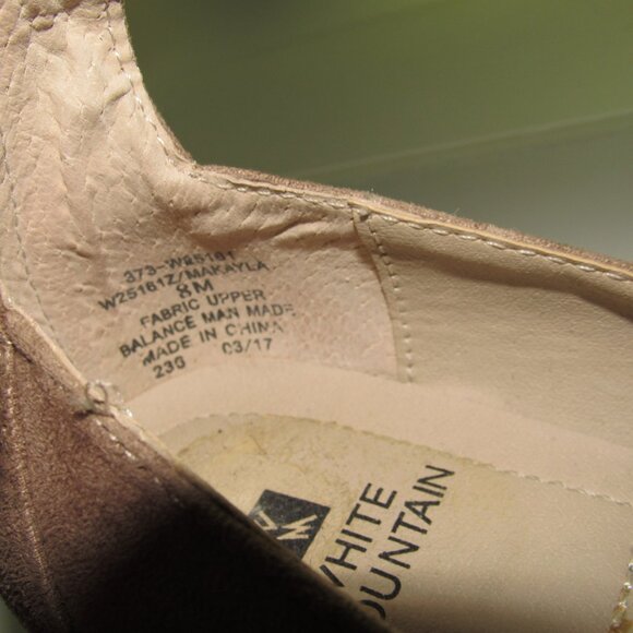 White Mountain Makayla Taupe Suede Block Heel Ankle Strap Pumps Women’s 8M - Picture 8 of 9